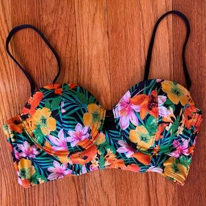 Bustier bathing suit